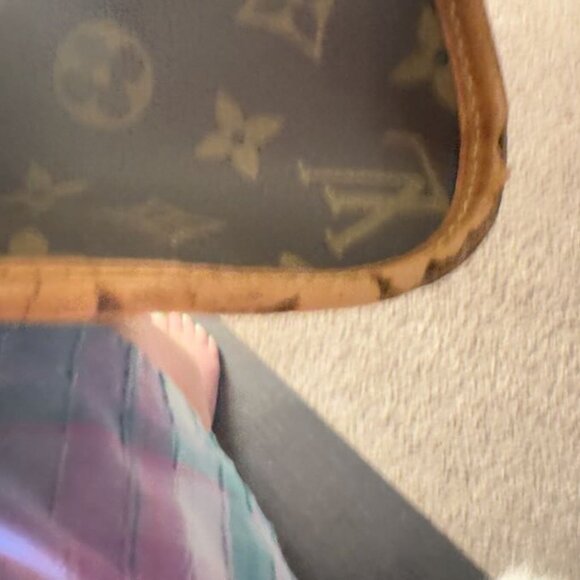 Louis Vuitton Beverly Vintage Bag with Shoulder Strap - Picture 3 of 14